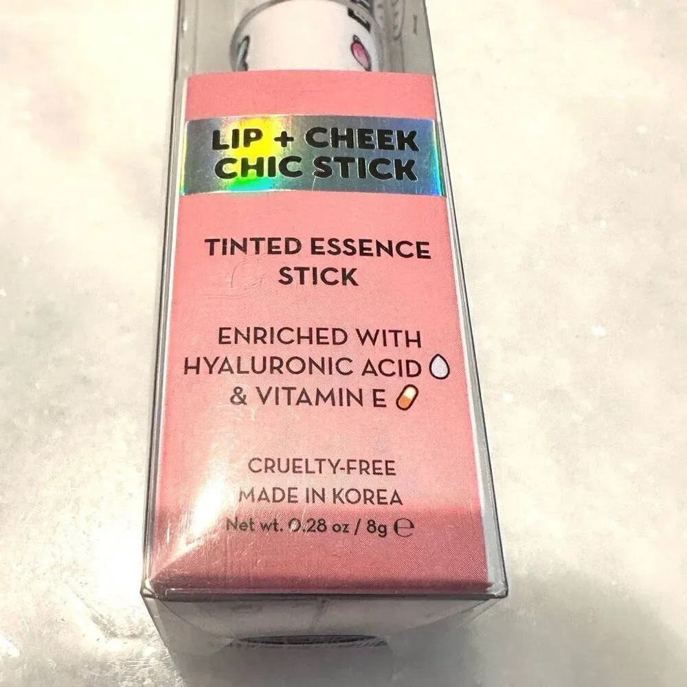 NWT The Creme Shop BT21 Lip+Cheek Chic Stick Tinted Essence Stick Moonwalk 8g